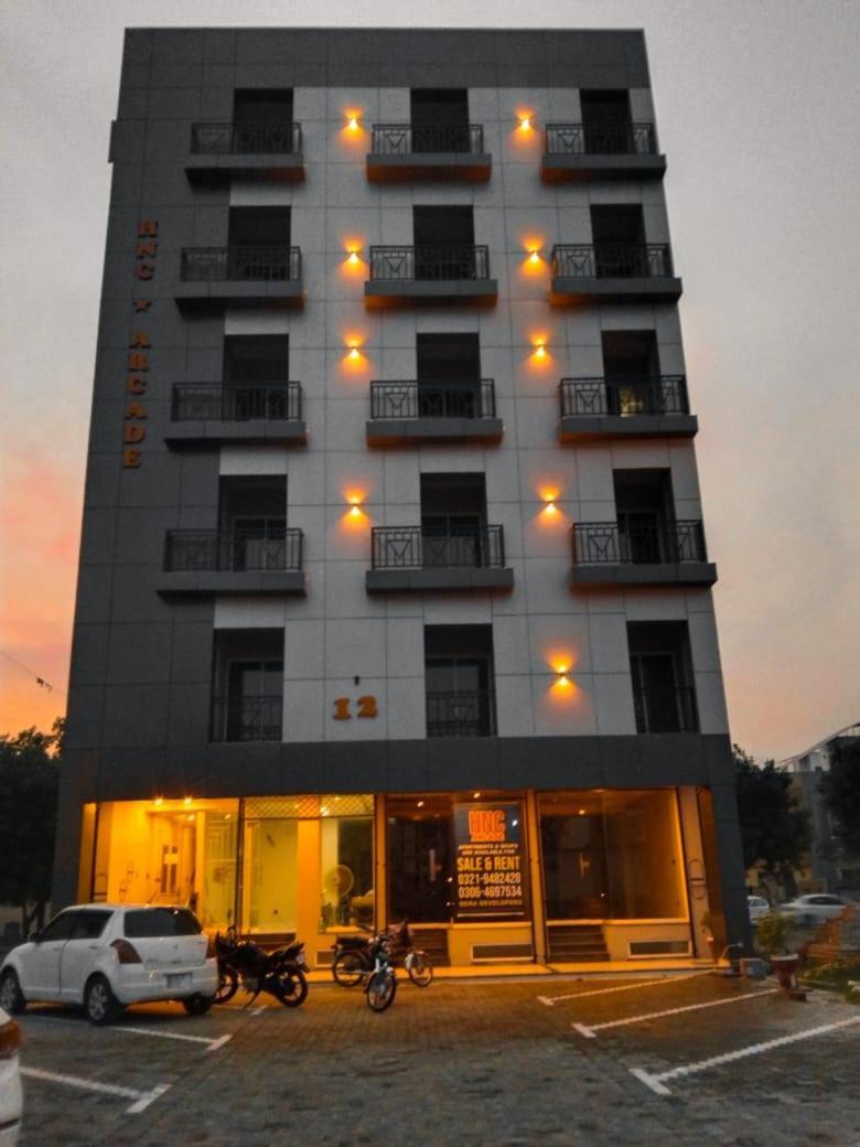 Eiffel Luxury Apartments Lahore Exterior photo